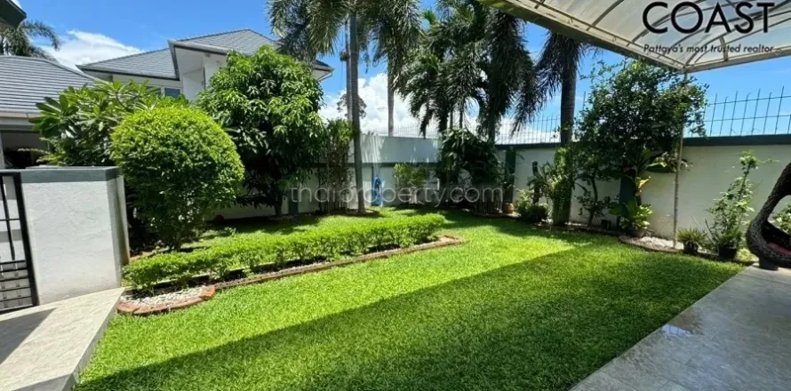 Casa de 5 dormitorios en Pattaya, Tailandia № 212662