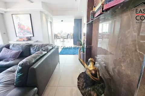 Condominio de 2 dormitorios en Jomtien Beach, Pattaya, Tailandia № 212661 - foto 17