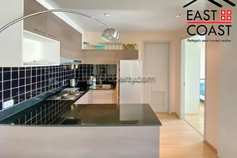 Condominio de 2 dormitorios en Pattaya, Tailandia № 212667 - foto 3