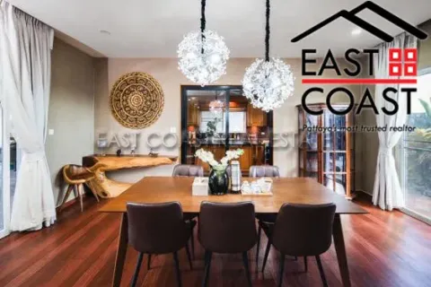 Casa de 6 dormitorios en Pattaya, Tailandia № 212665 - foto 10