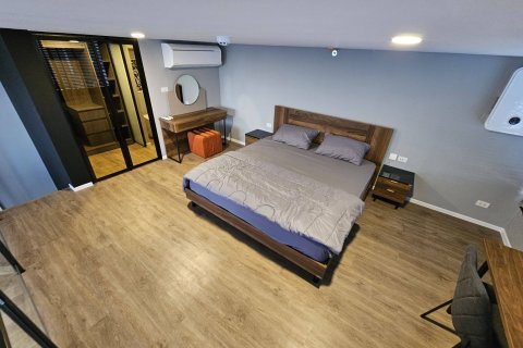 Condo in Huai Khwang, Bangkok, Thailand, 2 bedrooms  № 169092 - photo 17