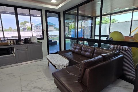 Villa à Pathum Thani, Thaïlande 3 chambres № 169093 - photo 5