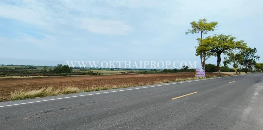 Land in Lopburi, Thailand 25600 sq.m. № 169091