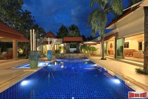 Villa à Bang Tao, Thaïlande 5 chambres № 194233 - photo 4