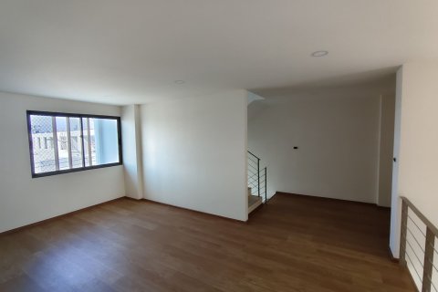 Таунхаус в Суан Луанге, Бангкок, Таиланд с 2 спальнями  № 173574 - фото 20