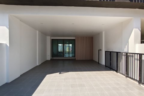 Таунхаус в Суан Луанге, Бангкок, Таиланд с 2 спальнями  № 173574 - фото 11