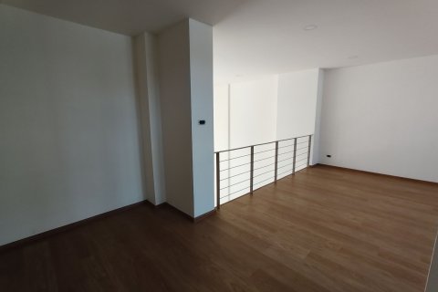 Таунхаус в Суан Луанге, Бангкок, Таиланд с 2 спальнями  № 173574 - фото 26