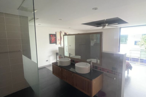 Villa in Phuket, Thailand 3 bedrooms № 173570 - photo 4