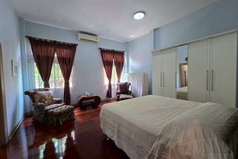 House in Pattaya, Thailand 2 bedrooms № 171335 - photo 23