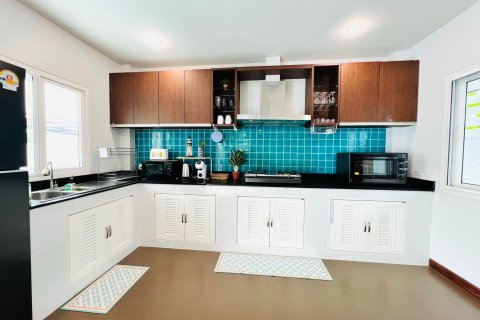 Вилла в Паттайе, Таиланд с 3 спальнями  № 171340 - фото 9