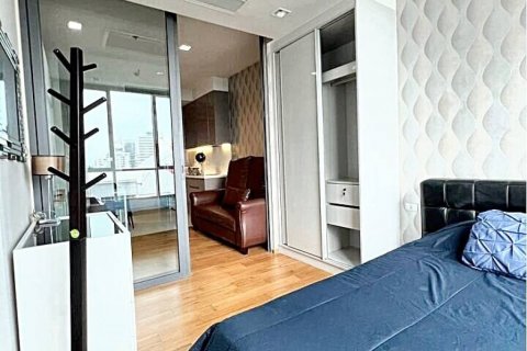 Студия в кондо в Бангкоке, Таиланд № 114683 - фото 8