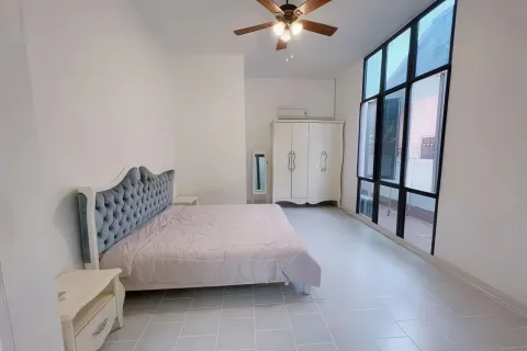 Дом в Паттайе, Таиланд с 4 комнатами № 155514 - фото 6