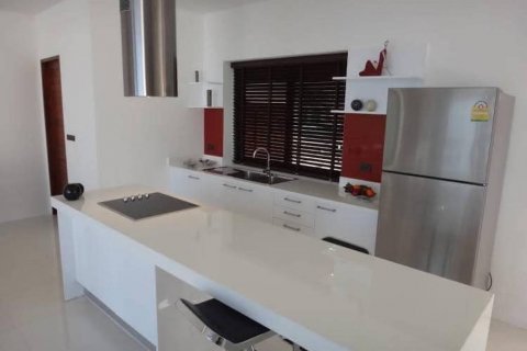 Вилла в Паклоке, Таиланд с 5 спальнями  № 117066 - фото 3