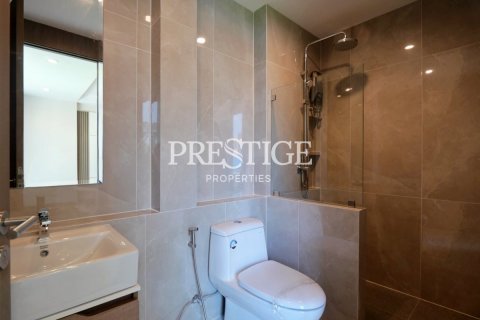 House in Pattaya, Thailand 4 bedrooms № 197650 - photo 23