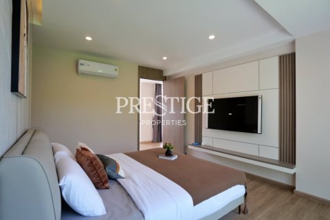 House in Pattaya, Thailand 4 bedrooms № 197650 - photo 22