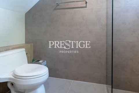 House in Pattaya, Thailand 3 bedrooms № 197648 - photo 19