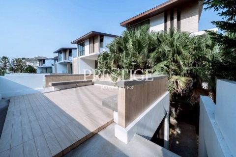 House in Pattaya, Thailand 3 bedrooms № 197648 - photo 21