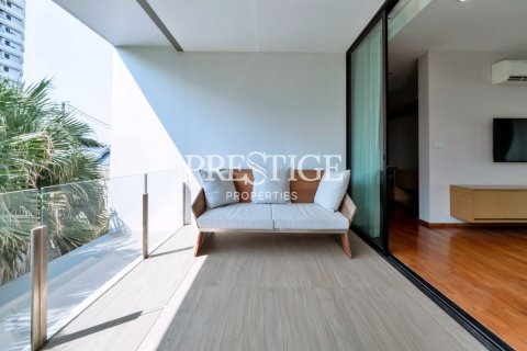 House in Pattaya, Thailand 3 bedrooms № 197648 - photo 12