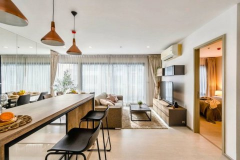 Кондоминиум с 2 спальнями в Пхракханонге, Бангкок, Таиланд № 115114 - фото 6