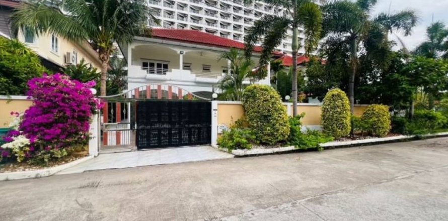 Дом в Паттайе, Таиланд с 4 спальнями  № 115117