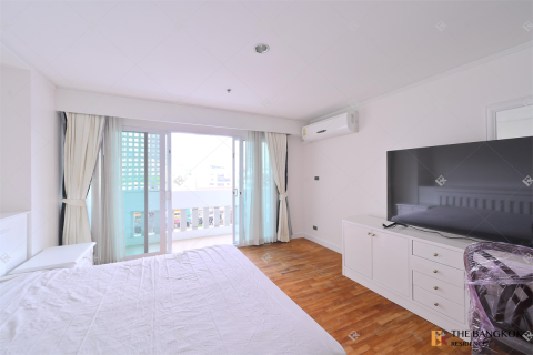 Condo à Bangkok, Thaïlande, 3 chambres № 190029 - photo 10