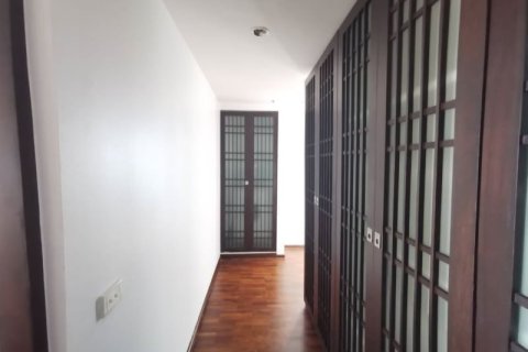 Condo à Pathum Wan, Bangkok, Thaïlande, 2 chambres № 161870 - photo 9