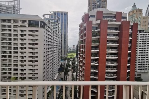 Condo à Pathum Wan, Bangkok, Thaïlande, 2 chambres № 161870 - photo 13