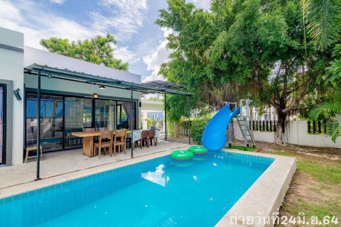 Villa in Hua Hin, Thailand 2 bedrooms № 161874 - photo 3