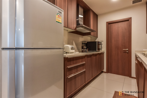 Condo in Bangkok, Thailand, 3 bedrooms № 184313 - photo 9