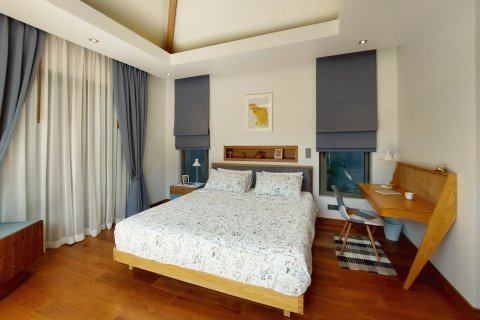 Villa in Phuket, Thailand 3 bedrooms № 140785 - photo 13