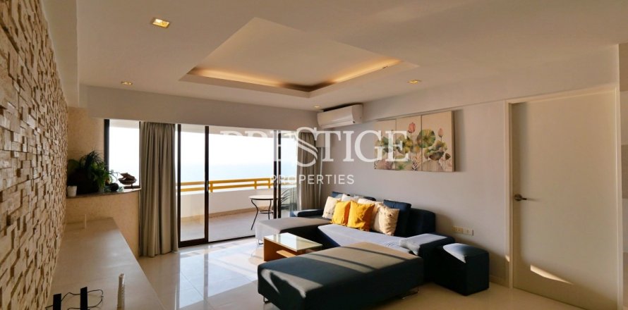 Condo in Pattaya, Thailand, 3 bedrooms № 198520