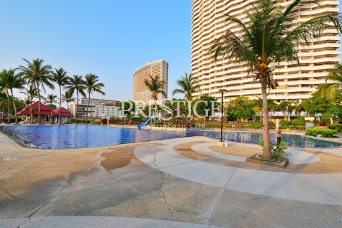 Condo in Pattaya, Thailand, 3 bedrooms № 198520 - photo 29