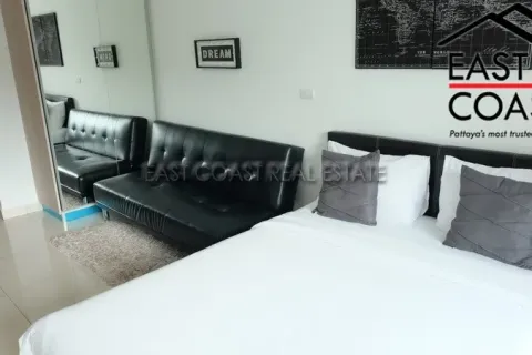 Estudio en el condominio en Jomtien Beach, Pattaya, Tailandia № 212924 - foto 6