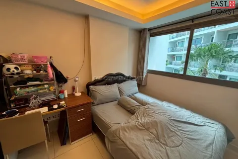 Condominio de 2 dormitorios en Jomtien Beach, Pattaya, Tailandia № 212923 - foto 14