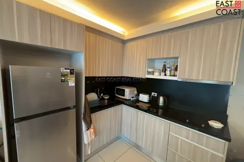 Condominio de 2 dormitorios en Jomtien Beach, Pattaya, Tailandia № 212923 - foto 8