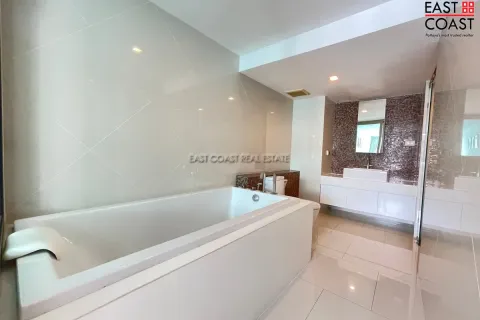Condominio de 2 dormitorios en Pattaya, Tailandia № 212925 - foto 9