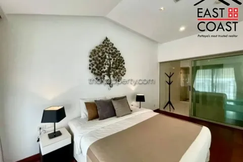 Condominio de 2 dormitorios en Pattaya, Tailandia № 212925 - foto 2