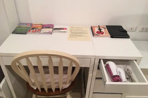 Кондоминиум с 2 спальнями в Ваттхане, Бангкок, Таиланд № 138224 - фото 4