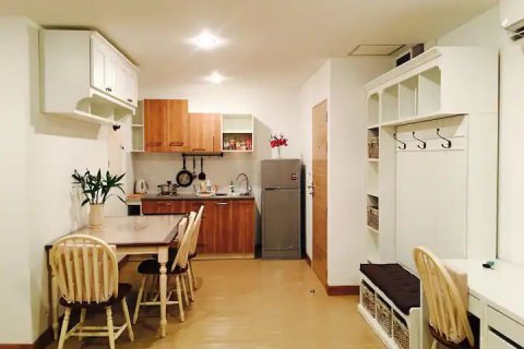 Кондоминиум с 2 спальнями в Ваттхане, Бангкок, Таиланд № 138224 - фото 3