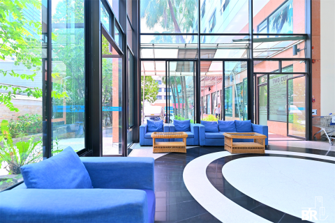 Condo in Bangkok, Thailand, 2 bedrooms № 188409 - photo 6