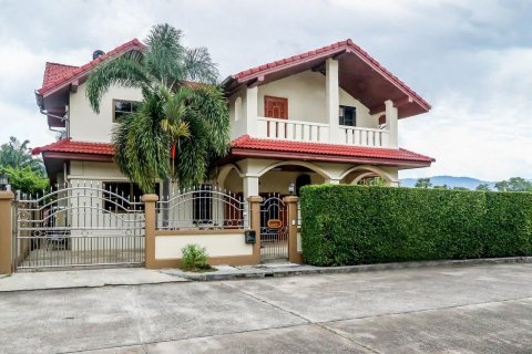 Вилла в Кату, Таиланд с 7 спальнями  № 139623 - фото 1