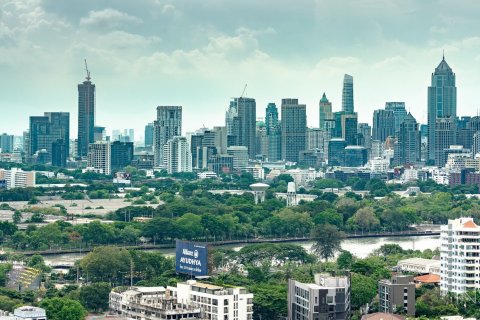 Кондоминиум с 2 спальнями в Клонг Тоэй, Бангкок, Таиланд № 139621 - фото 3