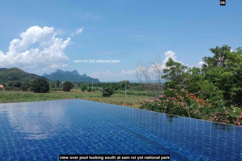 Villa in Hua Hin, Thailand 4 bedrooms № 139625 - photo 6