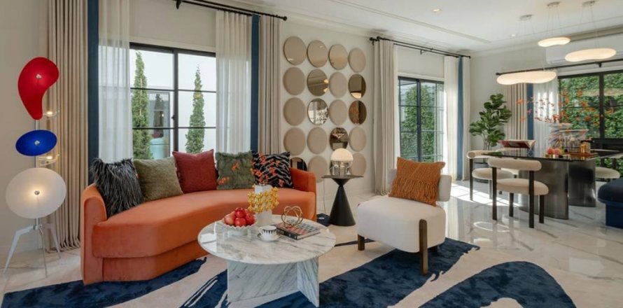 Maison à Bangkok, Thaïlande 4 chambres № 118995