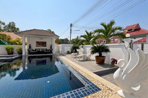 Villa in Cha-am, Thailand 3 bedrooms № 118999 - photo 4