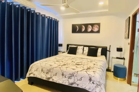 Appartement à Pattaya, Thaïlande 2 chambres № 155495 - photo 17