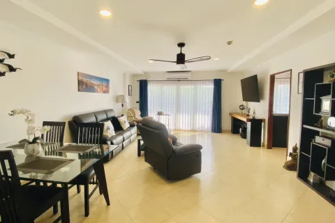 Appartement à Pattaya, Thaïlande 2 chambres № 155495 - photo 2