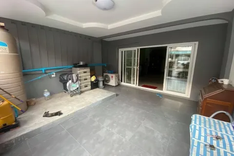 Дом в Паттайе, Таиланд с 3 комнатами № 155491 - фото 11