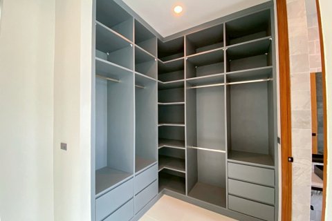 Villa in Hua Hin, Thailand 5 bedrooms № 168340 - photo 24