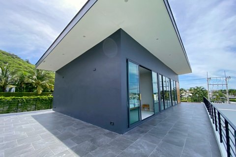 Villa in Hua Hin, Thailand 5 bedrooms № 168340 - photo 26